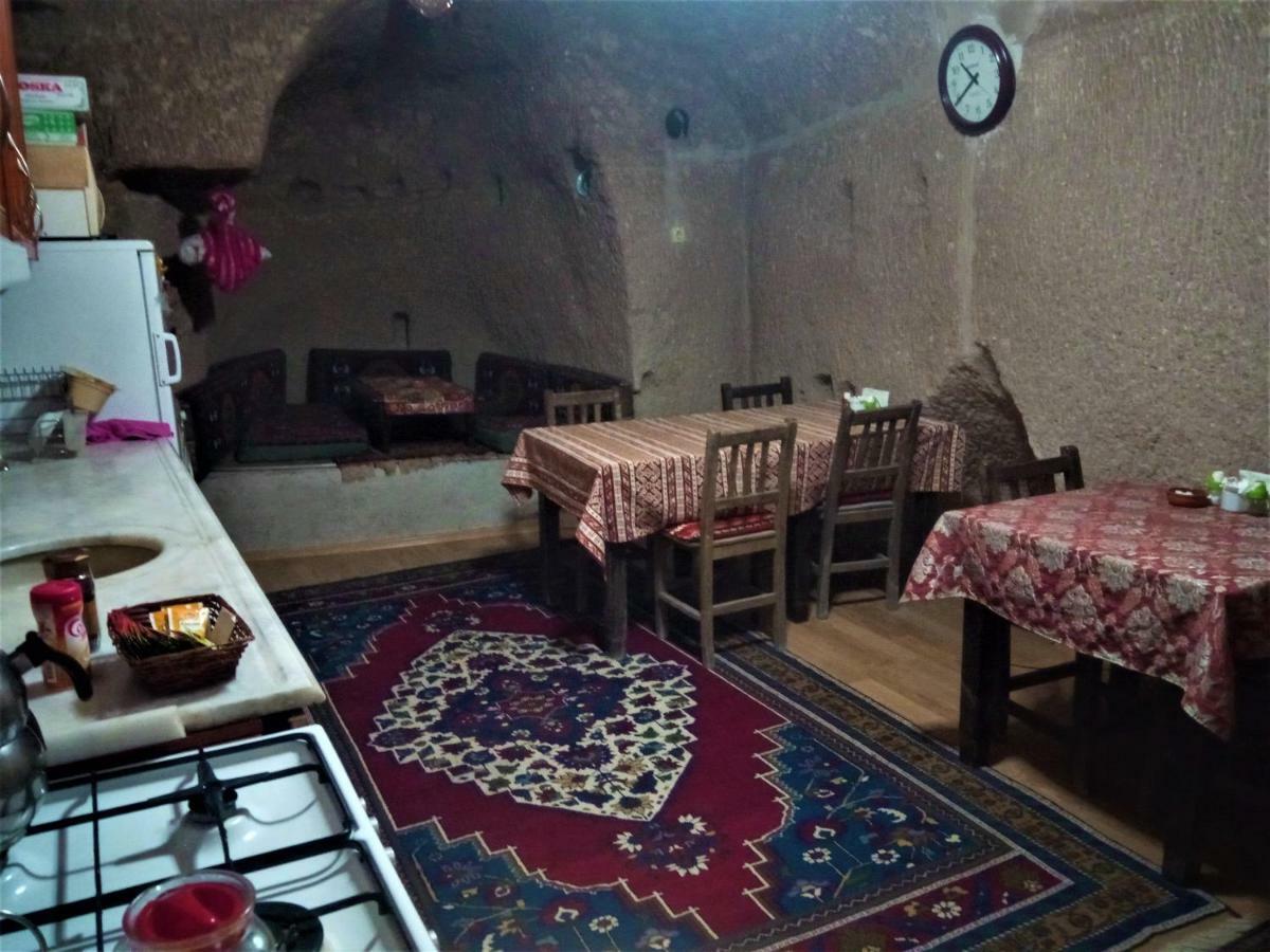 Homestay Cave Hostel ギョレメ エクステリア 写真